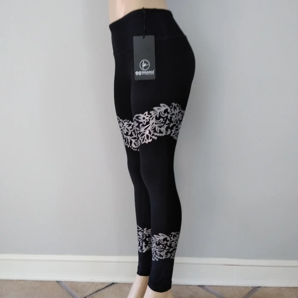 90 Degree by Reflex color contrast Design Leggings - Picture 9 of 14